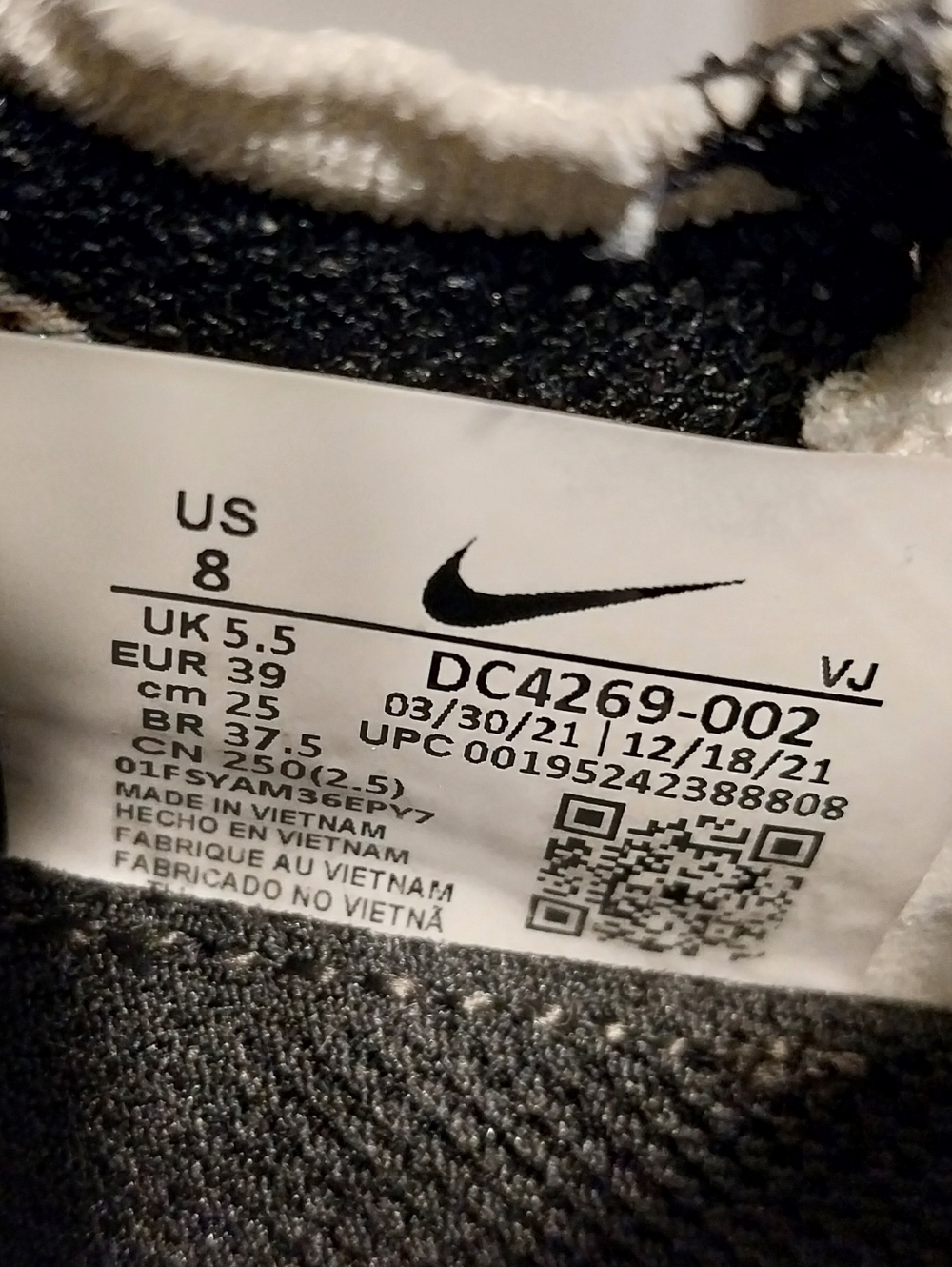 Pre-owned 2021 Nike React Escape Run Flyknit - Picture 12 of 12